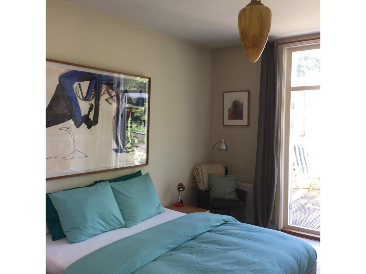 Bed & Breakfast Leonie Den Haag Bagian luar foto