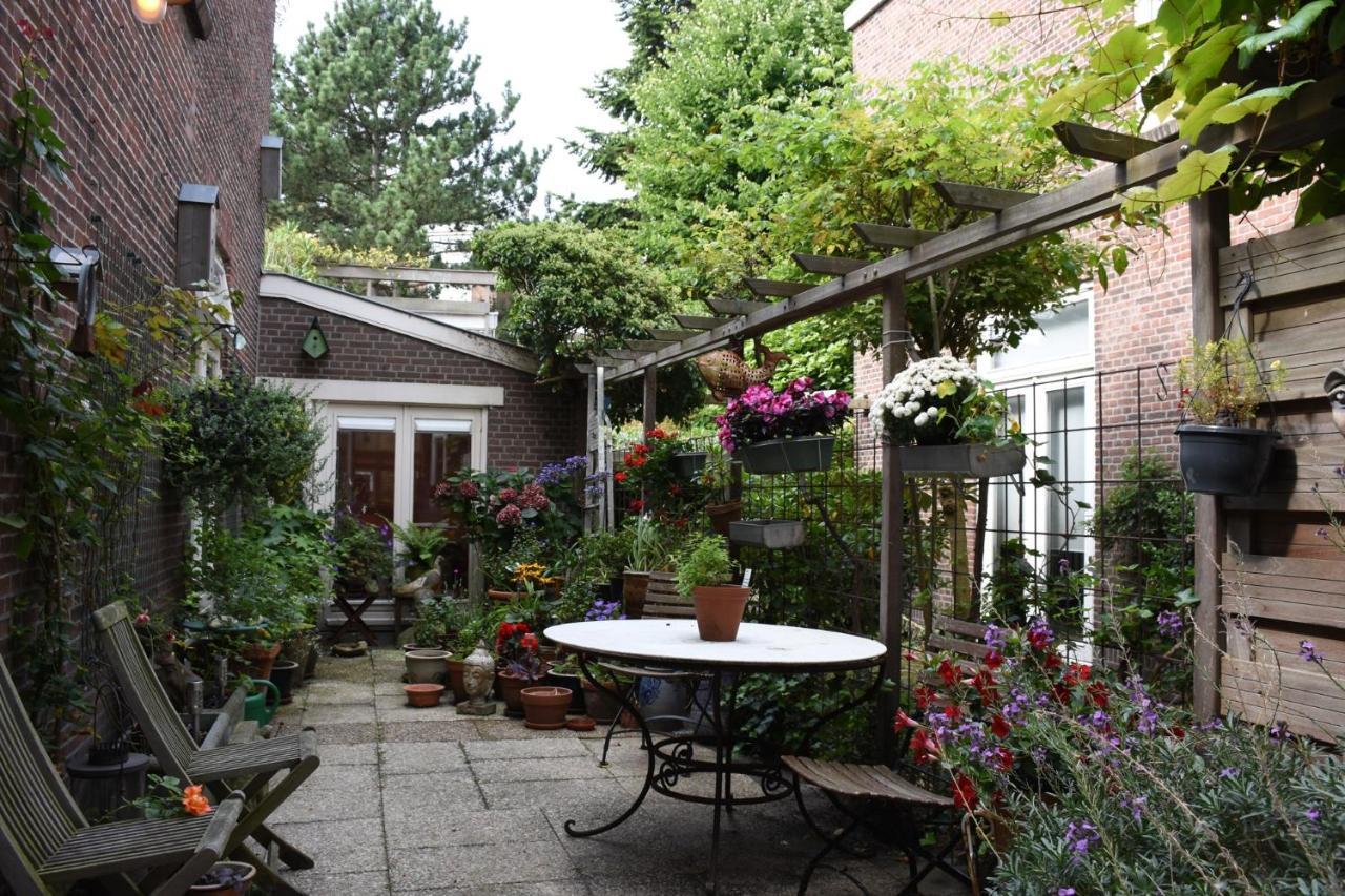 Bed & Breakfast Leonie Den Haag Bagian luar foto